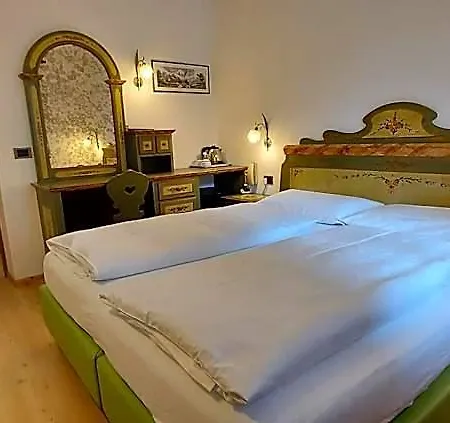 فندق Garni Stella Alpina 3*