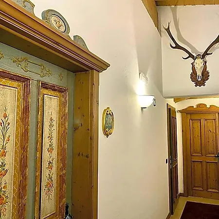 Garni Stella Alpina 3* كنازاي